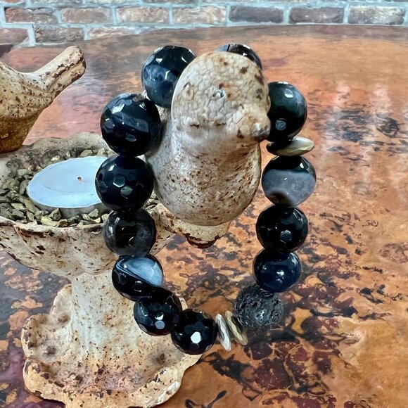 Beautiful Black Lava & Gemstone Diffuser Bracelet - Picture 4 of 5